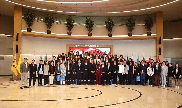 Gen&ccedil;lik Meclisi yeni d&ouml;nemin ilk toplantısını ger&ccedil;ekleştirdi