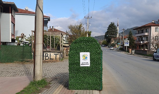 Geyve Belediyesi&rsquo;nden Konteynere Yeşil Dokunuş