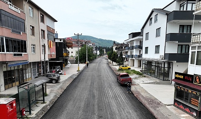 G&ouml;lc&uuml;k Adnan Menderes Caddesi&rsquo;nde yoğun tempo