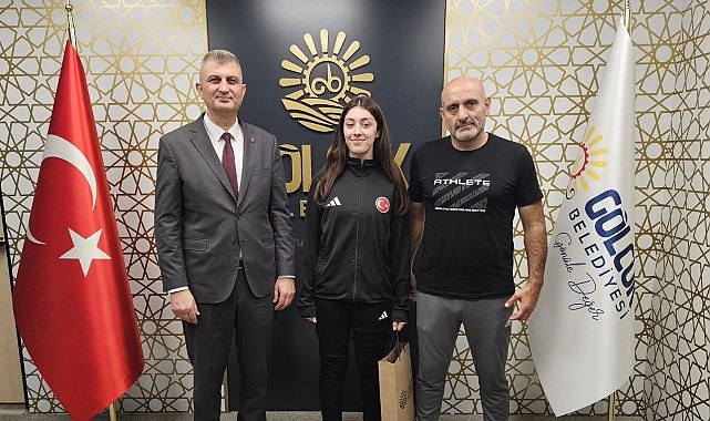 G&ouml;lc&uuml;k Belediyespor Sporcusu Milli Takımda