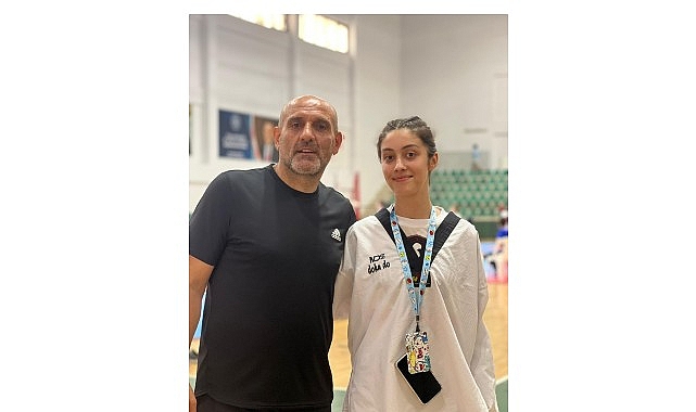 G&ouml;lc&uuml;k Belediyesporlu Berra Milli Takım Se&ccedil;melerine Davet Edildi
