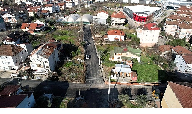 G&ouml;lc&uuml;k&rsquo;te 150 cadde ve sokakta hummalı &ccedil;alışma