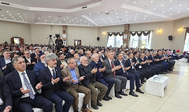 G&ouml;lc&uuml;k&rsquo;te Hafızlık Heyecanı: 41 Gen&ccedil; Hafız İcazetini Aldı