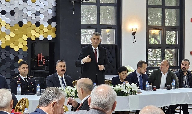 G&ouml;lc&uuml;k'te Muhtarlar G&uuml;n&uuml; T&ouml;renle Kutlandı