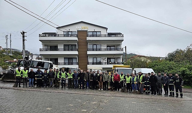 G&ouml;lc&uuml;k'te Temizlik Seferberliği Cumhuriyet Mahallesi'nden Başladı