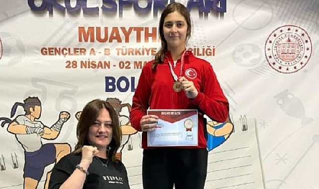 G&ouml;lc&uuml;k'ten bir T&uuml;rkiye Şampiyonu daha &ccedil;ıktı
