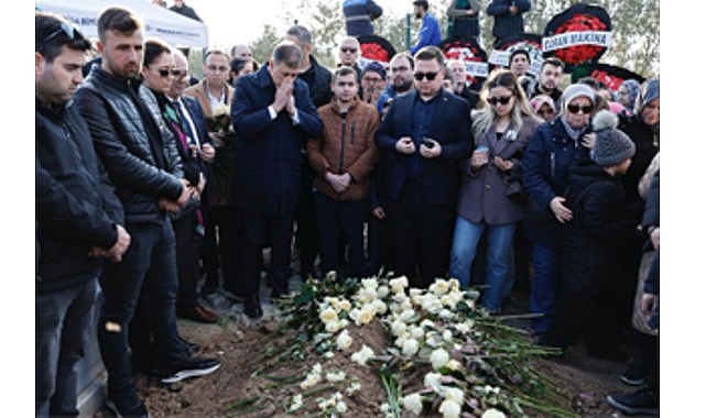 G&uuml;lşah Durbay g&ouml;zyaşları eşliğinde toprağa verildi