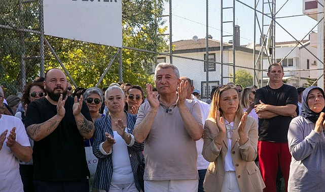G&uuml;zelbah&ccedil;e'de iki a&ccedil;ılış ardından bayramlaşma