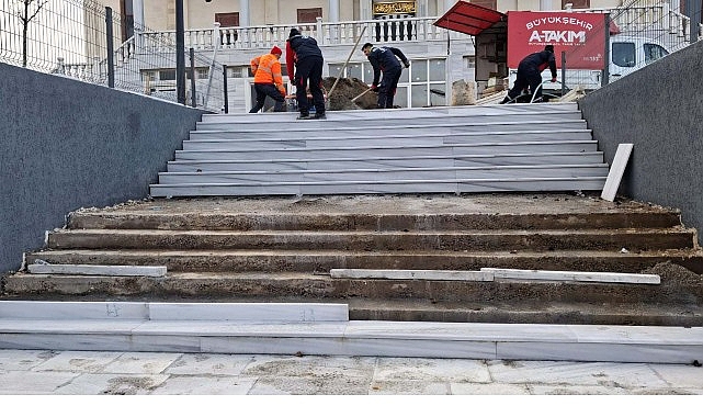 İbadethaneler yenileniyor, manevi atmosfer g&uuml;&ccedil;leniyor