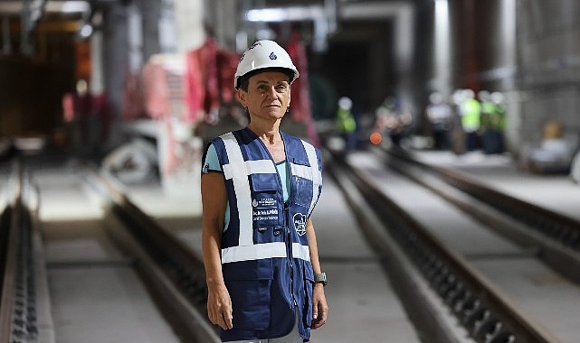 İBB Hem Metro Hatları Hem Metro Ara&ccedil;ları Yapıyor