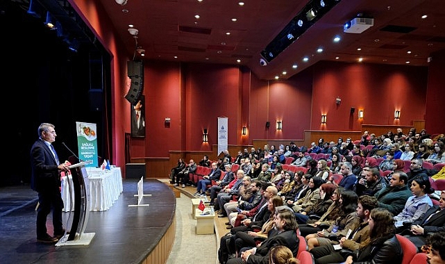 İBB&rsquo;den Farkındalık Paneli: Ekran Bağımlılığı ve Obezite