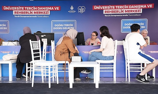İBB&rsquo;den YKS Tercih D&ouml;neminde Gen&ccedil;lere Rehberlik