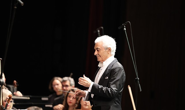 İDSO DenizBank Konserleri&rsquo;nde   &ouml;ğretmenlere adanmış bir gece