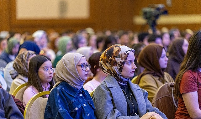 İki Bin &Uuml;niversite Adayı, YKS Soru &Ccedil;&ouml;z&uuml;m ve Strateji Geliştirme Kampında Buluştu