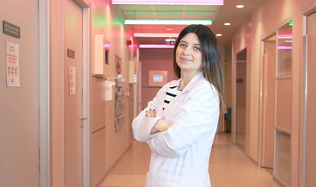 İlk kez anne olmak, bir&ccedil;ok duyguyu beraberinde getirebiliyor!