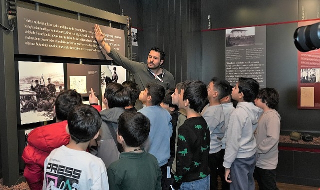 İlkokul &ouml;ğrencilerinden Atat&uuml;rk Ankara Milli M&uuml;cadele M&uuml;zesi'ne ziyaret