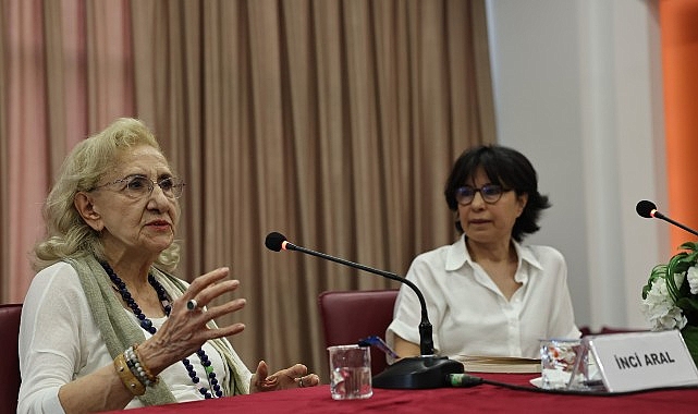 İnci Aral Nil&uuml;fer&rsquo;de okurlarıyla buluştu