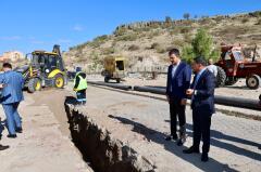 BEKDİK MAHALLESİ&rsquo;NDE ALTYAPI YENİLEME &Ccedil;ALIŞMALARI S&Uuml;R&Uuml;YOR