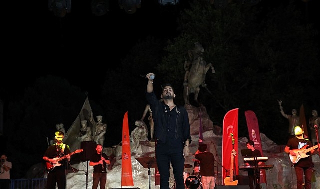 İneg&ouml;l Aydın Şahin İle Coştu