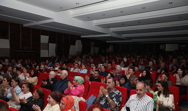 İneg&ouml;l Belediyesi Thm Korosundan Kulakların Pasını Silen Konser
