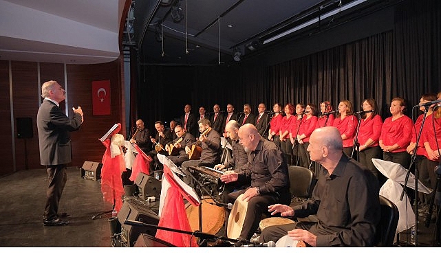 İneg&ouml;l Belediyesi Thm Korosundan Muhteşem M&uuml;zik Ziyafeti
