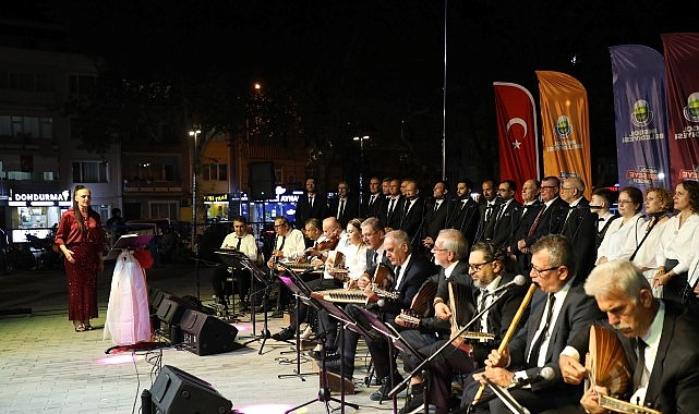 İneg&ouml;l Belediyesi TSM Korosundan Muhteşem Konser