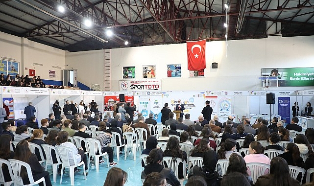 İneg&ouml;l&rsquo;de 8. &Uuml;niversite ve Meslek Tanıtım G&uuml;nleri Başladı