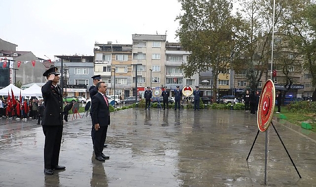 İneg&ouml;l&rsquo;de Cumhuriyet Bayramı Kutlamaları Başladı