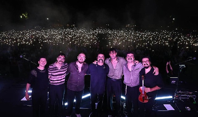 İneg&ouml;l&rsquo;de Festival Heyecanı Dedubl&uuml;man Konseriyle Zirveye Ulaştı