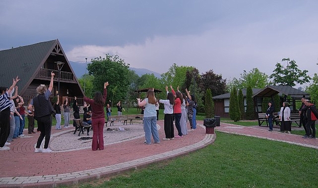 İneg&ouml;l&rsquo;de Gen&ccedil;lerin T&Uuml;BİTAK Bilim Kampı Başladı