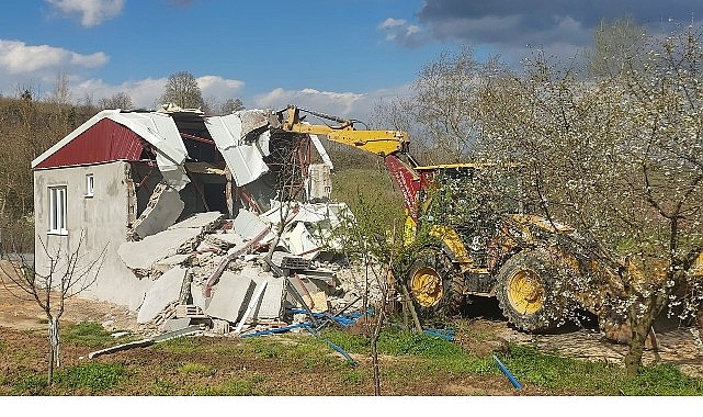 İneg&ouml;l&rsquo;de Ka&ccedil;ak Yapıyla M&uuml;cadele Devam Ediyor