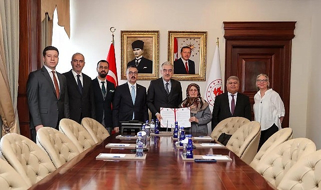 İneg&ouml;l&rsquo;e Yeni Sağlık Merkezi İ&ccedil;in İmzalar Atıldı