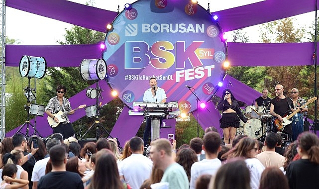 İskender Paydaş ve Orkestrası Borusanlılar i&ccedil;in muhteşem bir konser verdi