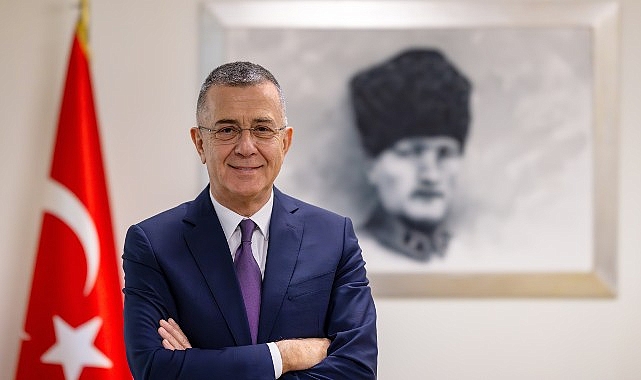 İşsizlik Tartışması D&uuml;ş&uuml;nd&uuml;r&uuml;yor:  Artık &Uuml;niversite Diplomasından Fazlası Gerek
