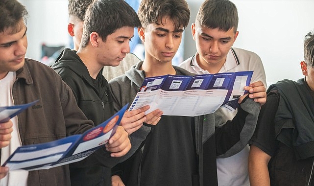 İstanbul 2. Tesisat Sekt&ouml;r&uuml; &Ouml;ğrenci Buluşması DemirD&ouml;k&uuml;m Sponsorluğunda Ger&ccedil;ekleşti
