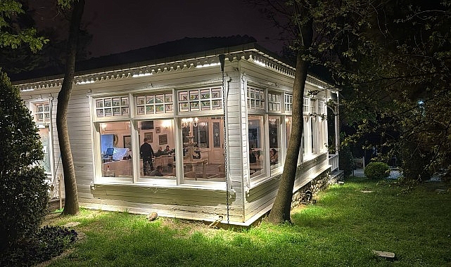İstanbul B&uuml;y&uuml;kşehir Belediyesi&rsquo;nden 23 Nisan depremi sonrası tam koordinasyonlu m&uuml;dahale