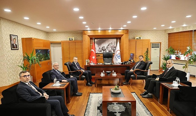 İstanbul Milli Eğitim M&uuml;d&uuml;r&uuml; Yent&uuml;r&rsquo;den Başkan Vekili Akın&rsquo;a ziyaret