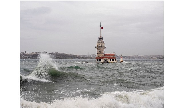 İstanbul&rsquo;a Soğuk ve Sağanak Uyarısı