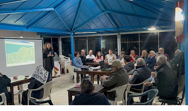 İSU, G&ouml;lc&uuml;k&rsquo;te Altyapı &Ccedil;alışmalarıyla İlgili Vatandaşları Bilgilendirdi