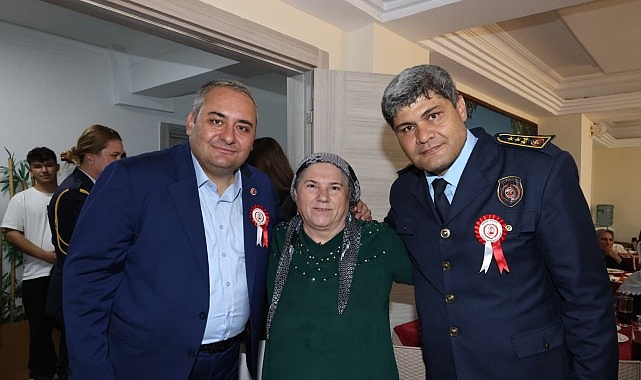 İtfaiyeciler Haftası&rsquo;nda Huzurevi Sakinlerine Anlamlı Ziyaret