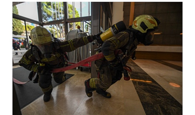 İtfaiye'den Swissotel&rsquo;de nefes kesen tatbikat