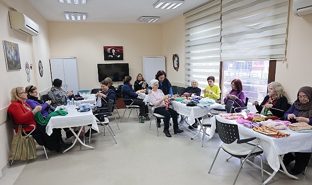 İyilik &ouml;r&uuml;yor, &ccedil;ocukların y&uuml;reklerini ısıtıyorlar