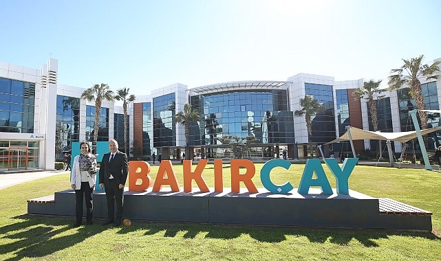 İzmir Bakır&ccedil;ay &Uuml;niversitesi ile Karşıyaka Belediyesi Arasında Bilim Merkezi İş Birliği Protokol&uuml; İmzalandı