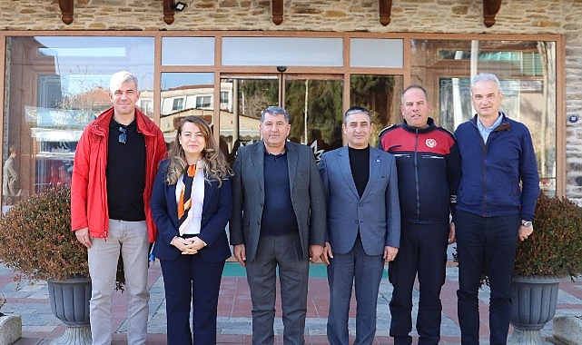 İzmir B&uuml;y&uuml;kşehir İtfaiyesi&rsquo;nden Bayındır&rsquo;a Ziyaret: Yangın Tedbirleri Masaya Yatırıldı