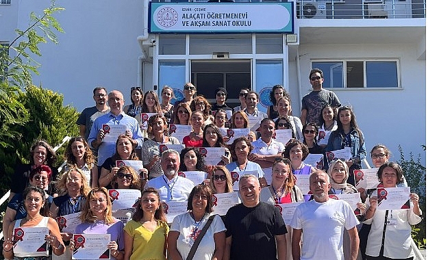 İzmir İl Mill&icirc; Eğitim M&uuml;d&uuml;rl&uuml;ğ&uuml;&rsquo;nden Eğitimde, Erasmus+ Akreditasyonuyla Dolu Dolu Bir Yıl Geride Bırakıldı