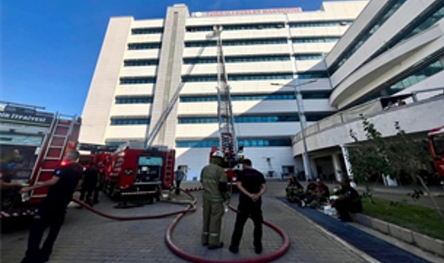 İzmir İtfaiyesi Torbalı&rsquo;daki hastane yangınına m&uuml;dahale etti