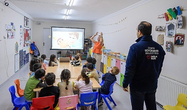 İzmir sağlıkta yerel y&ouml;netim modeliyle T&uuml;rkiye&rsquo;ye &ouml;rnek oldu