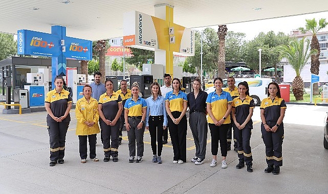 İzmir&rsquo;de bir ilk: &ldquo;Kadın ve Yeşil İstasyon&rdquo; hizmete girdi