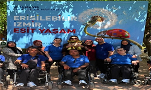 İzmir&rsquo;de engeller dayanışma ve dostlukla aşıldı