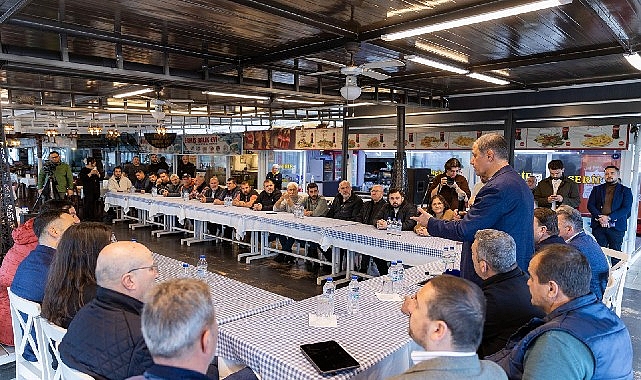 İzmir&rsquo;de k&uuml;&ccedil;&uuml;k &ouml;l&ccedil;ekli balık&ccedil;ıya dayanışma eli